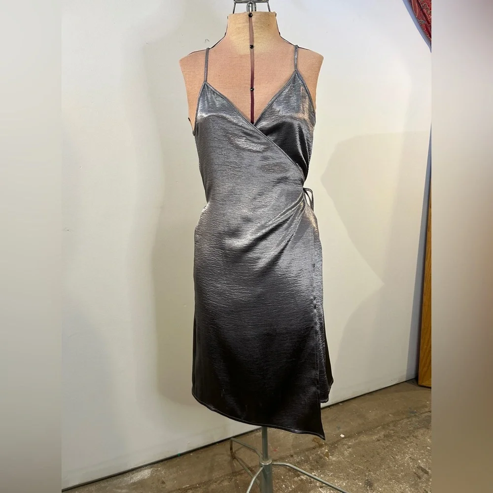 Leith Silver Metallic Wrap Cocktail Dress Size XS - Picture 3 of 16